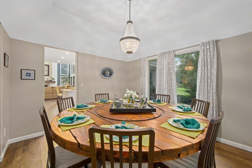 2625 Jewelstone Ct - Photo 5 of 25