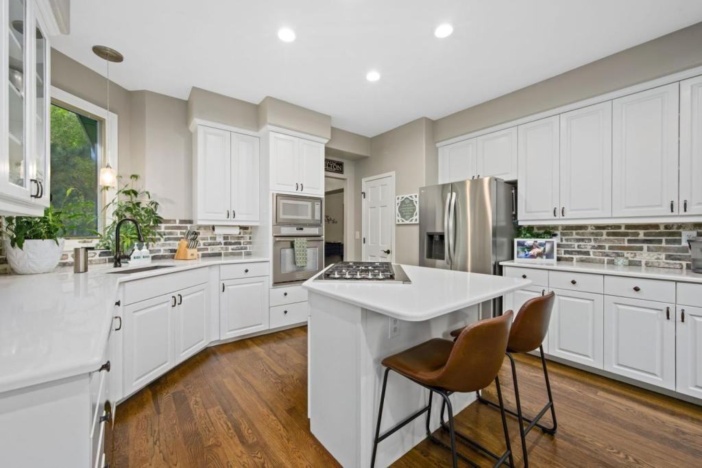 2625 Jewelstone Ct - Photo 7 of 25