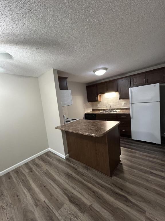 39 Devon Ct - Photo 3 of 14