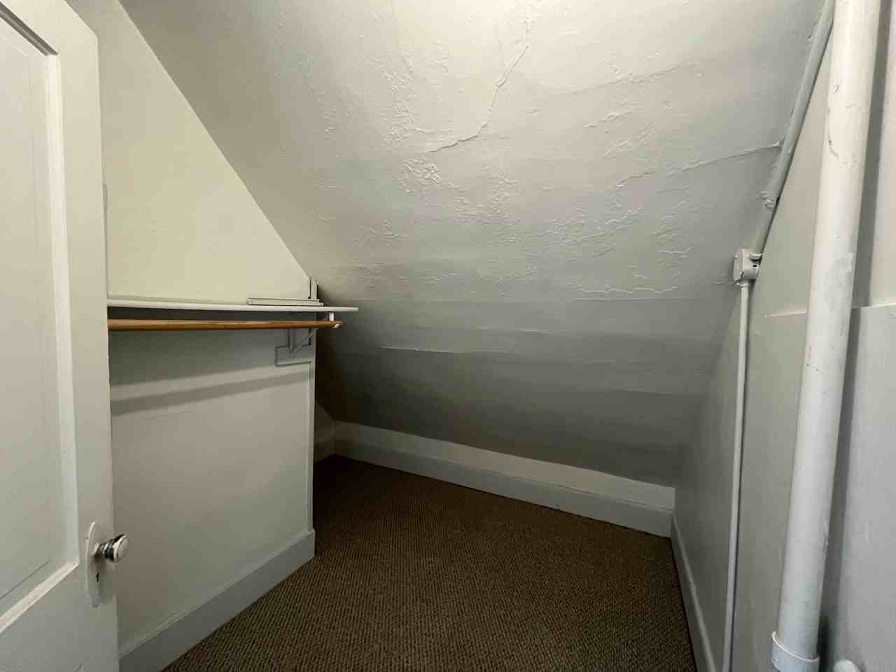 2505 N 12th St - Photo 4 of 12