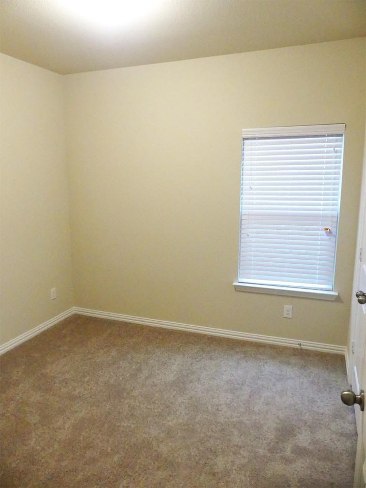 309 Jennie Marie Cir #14695455 - Photo 3 of 21