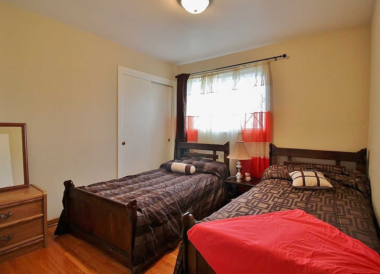 39 Donlea Dr #2 - Photo 6 of 9