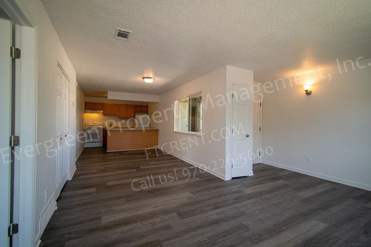 2153 27th Avenue Ct - Photo 6 of 22