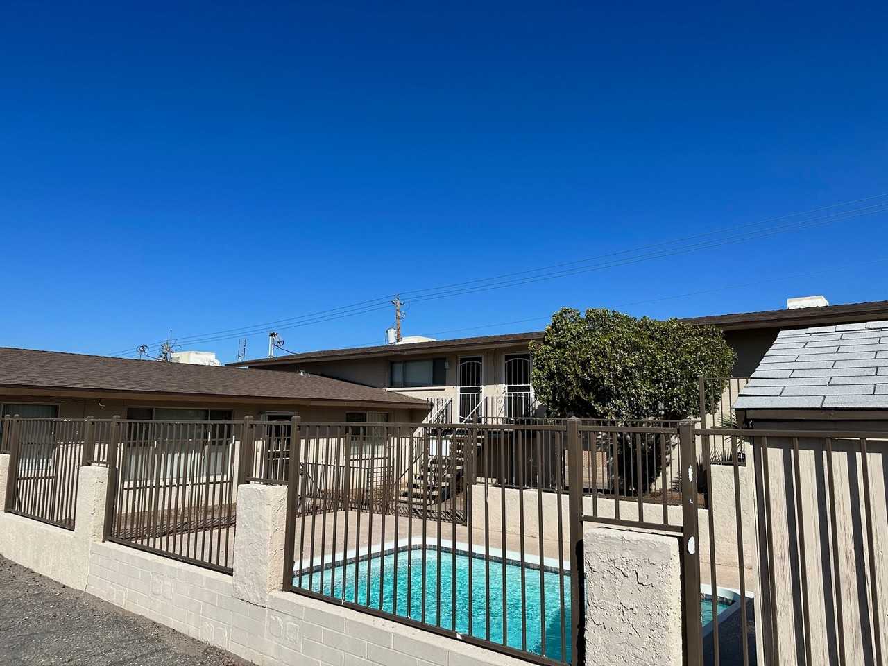 2841 McCulloch Blvd N - Photo 2 of 9