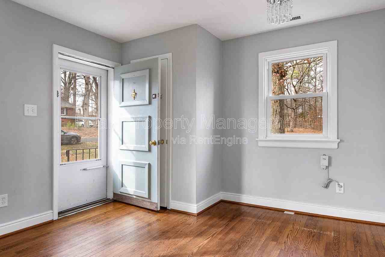 8518 Mark Lawn Dr - Photo 5 of 23