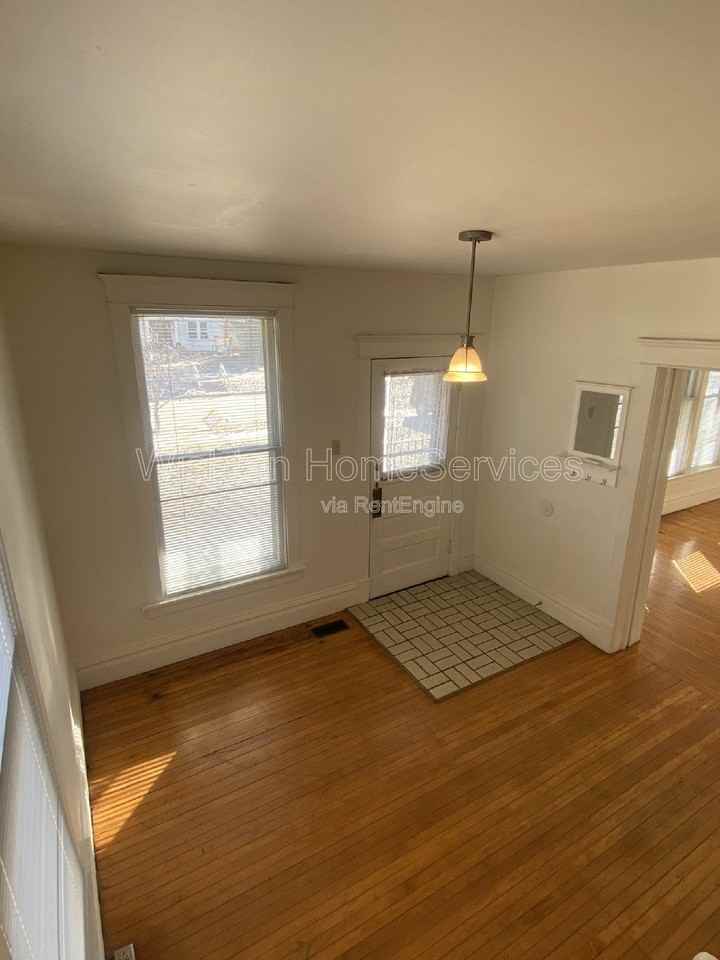 224 N Ward St - Photo 6 of 44