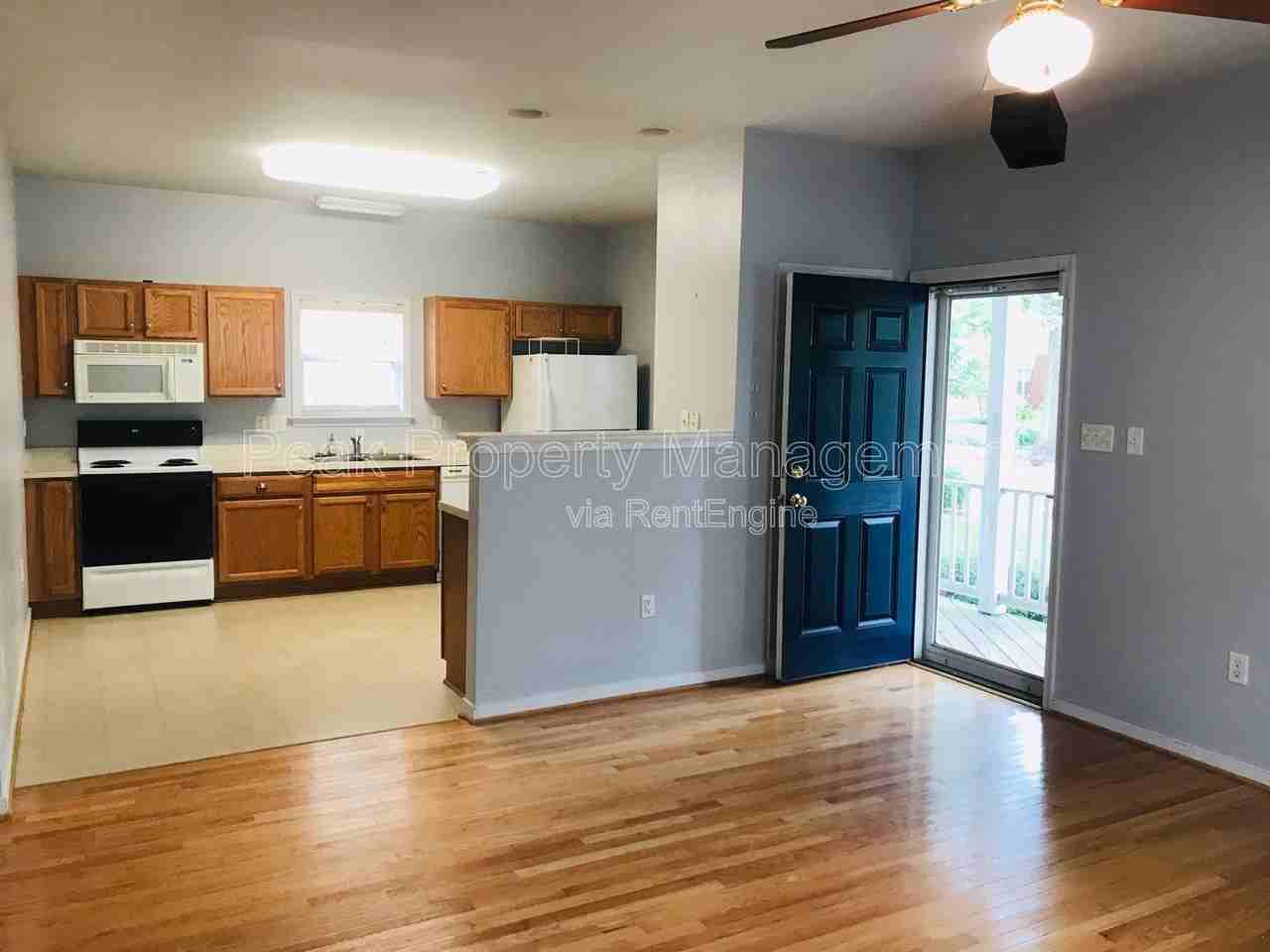 1903 Elmsmere Ave - Photo 5 of 16