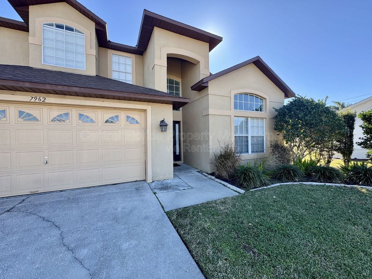 7962 Golden Pond Ct - Photo 2 of 37