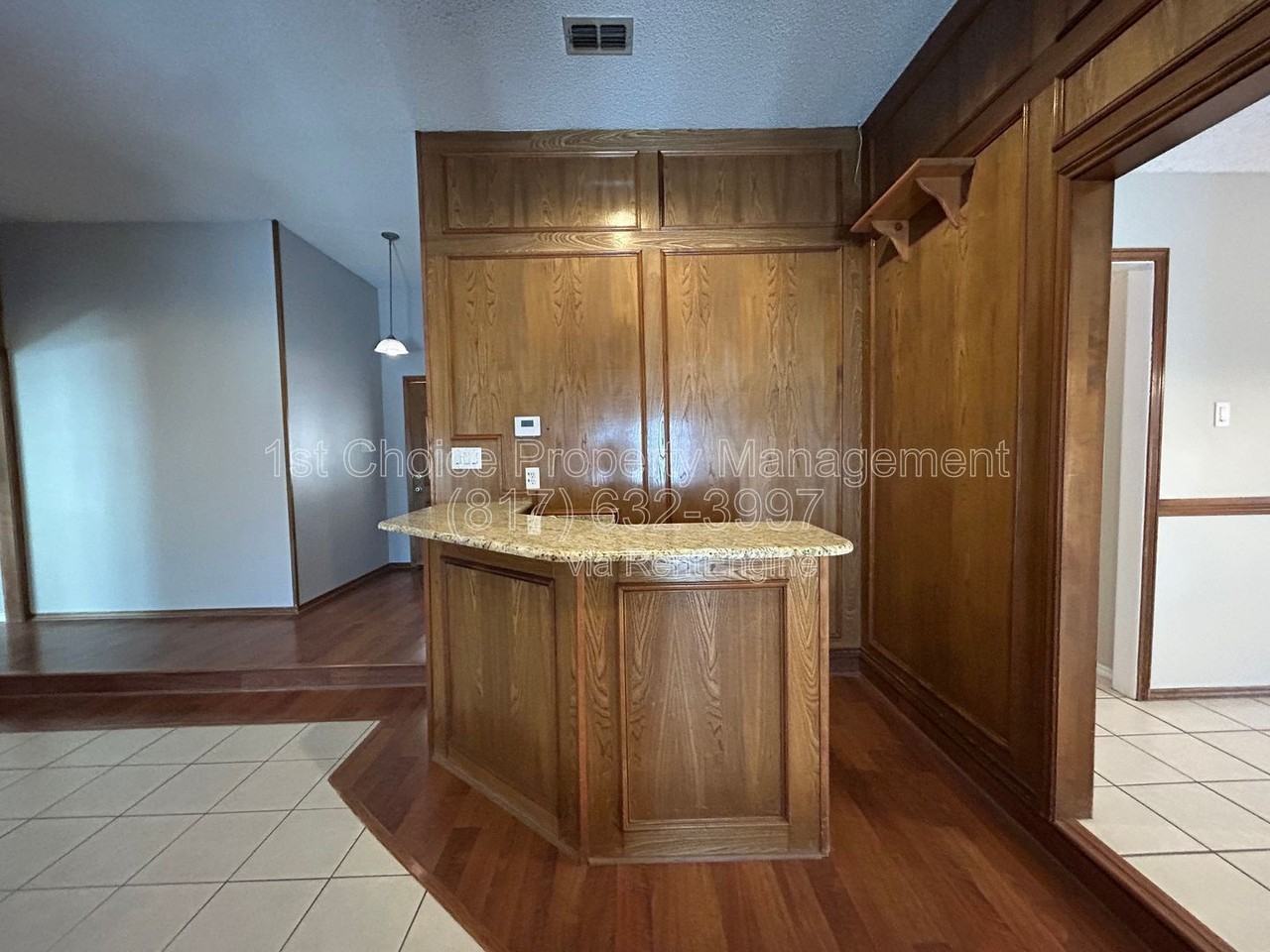 7436 Meadowview Ter - Photo 4 of 28