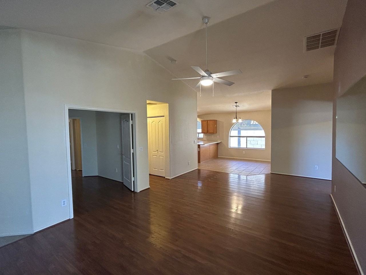 15948 W Latham St - Photo 5 of 18