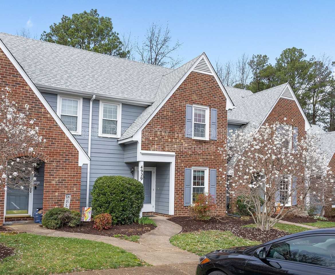 4929 Cavan Green Ct - Photo 4 of 22