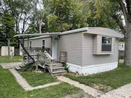 featured image of 310 S 11th St #18