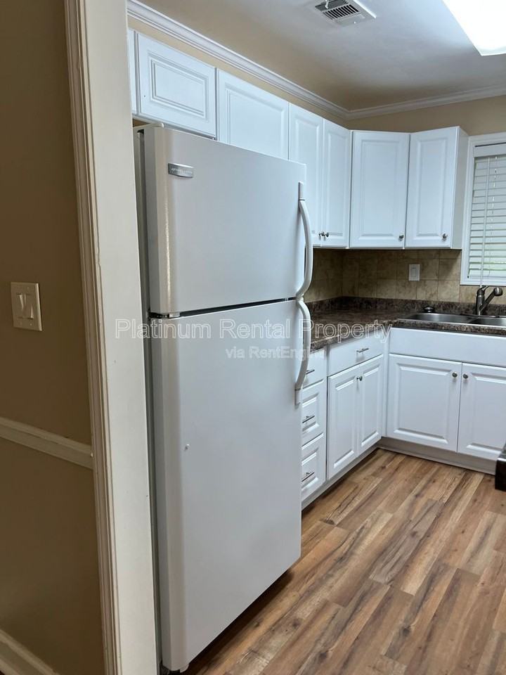 110 Countryside Pl Se - Photo 6 of 20