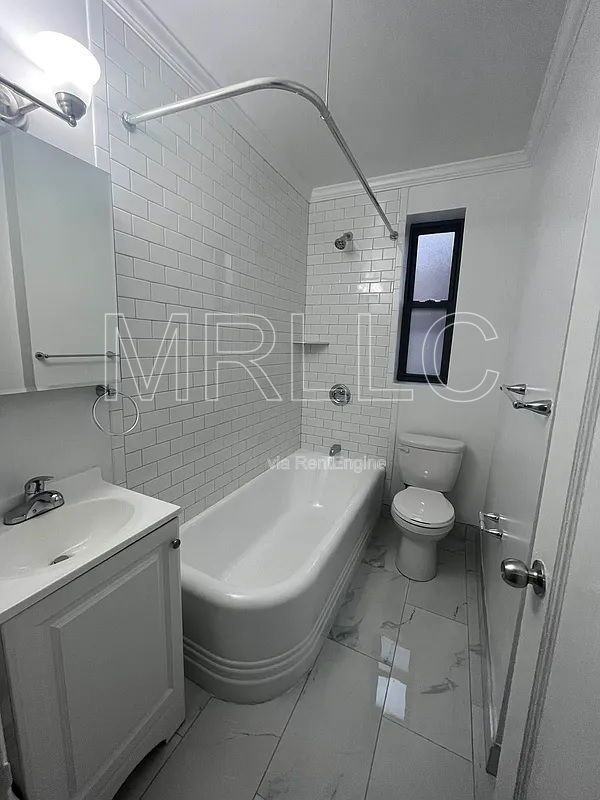 500 W 235th St #2C - Photo 6 of 6