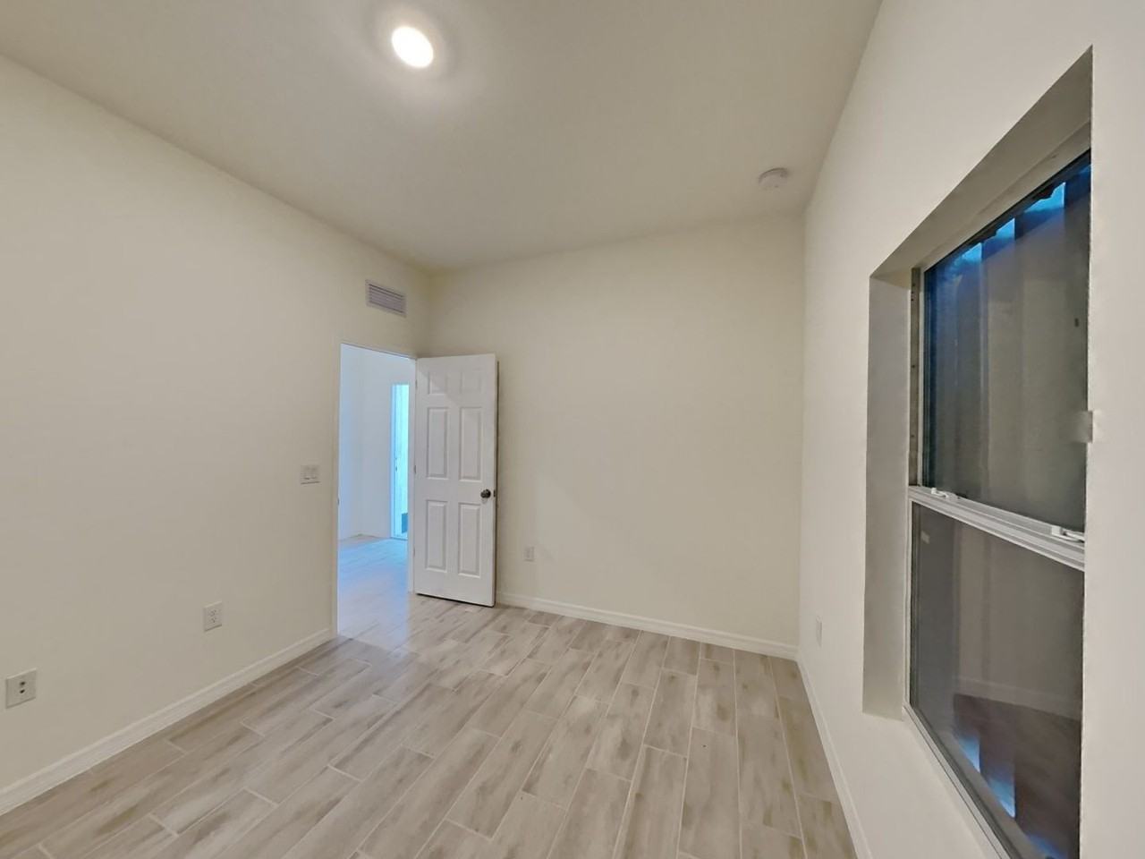 26113 Northern Cross Rd - Photo 6 of 7