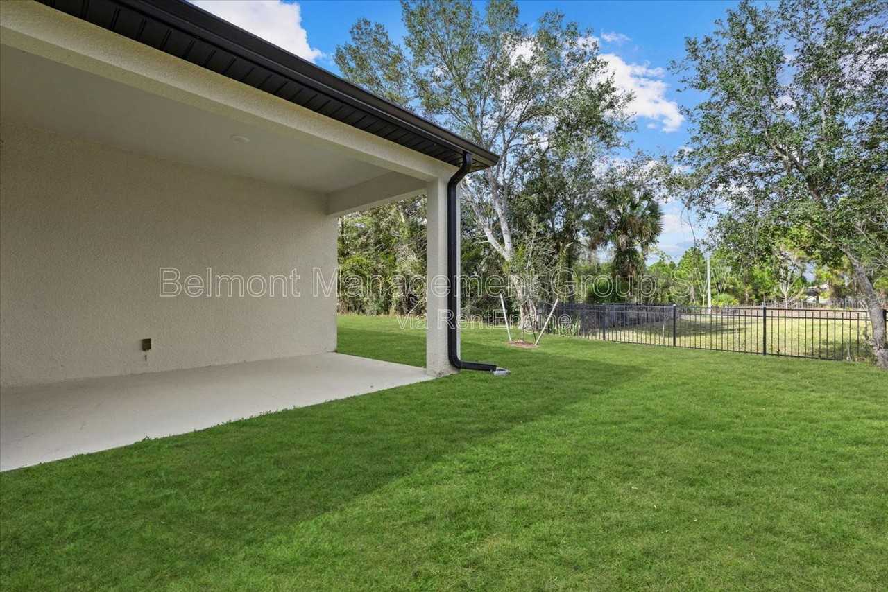 3416 Nadasky Ave - Photo 6 of 28