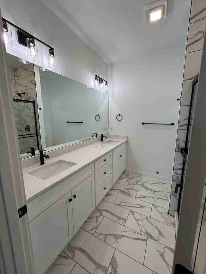 12234 Newgate Ave - Photo 2 of 23