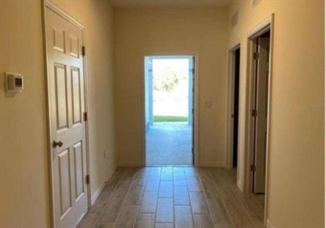 1118 Albert Ave - Photo 3 of 12