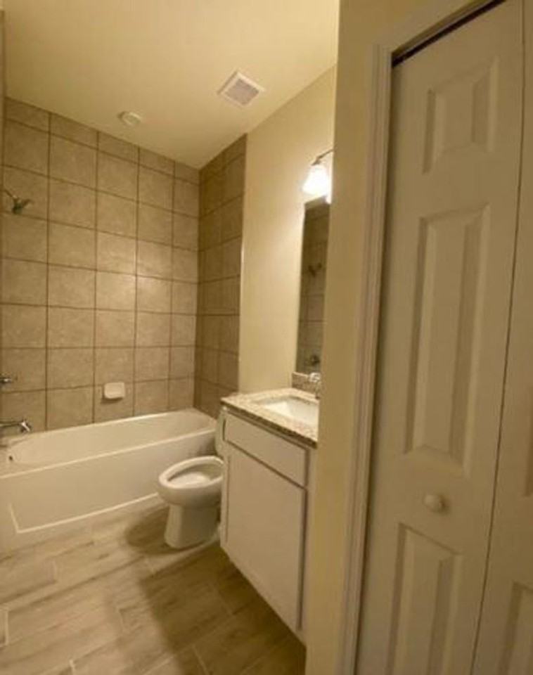 1118 Albert Ave - Photo 5 of 12