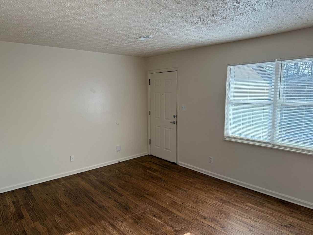 5525 Jacksboro Pike #16 - Photo 3 of 15