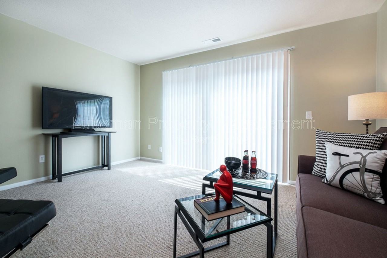 3409 W Michigan Ave #5 - Photo 2 of 29