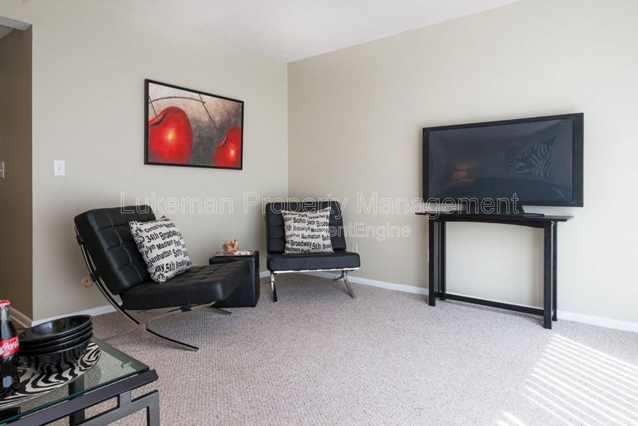 3409 W Michigan Ave #5 - Photo 3 of 29