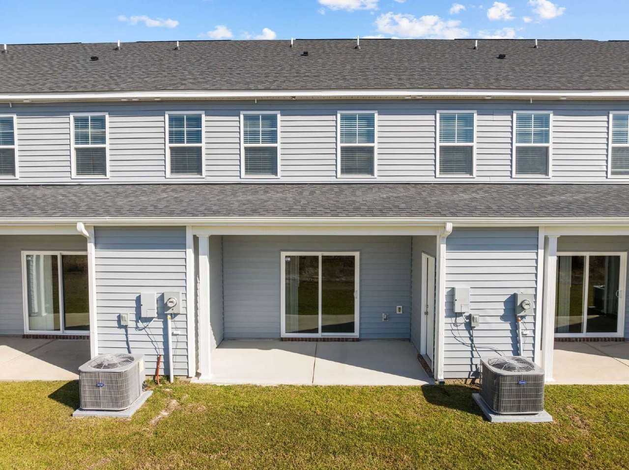 2665 Virginia St - Photo 4 of 50