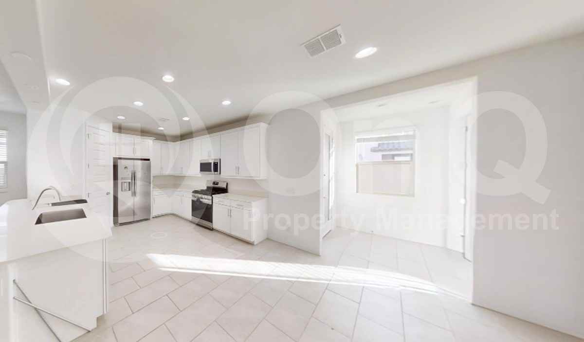 4129 E Appaloosa Rd - Photo 4 of 14