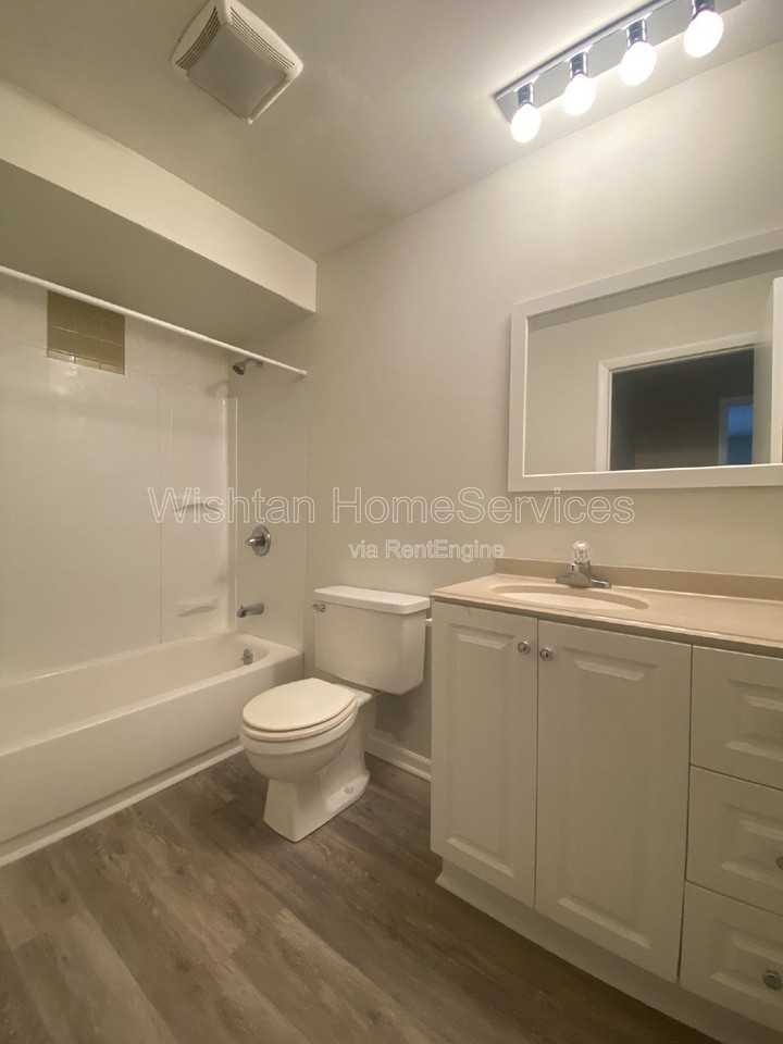 217 N Charleston Blvd #3 - Photo 6 of 13