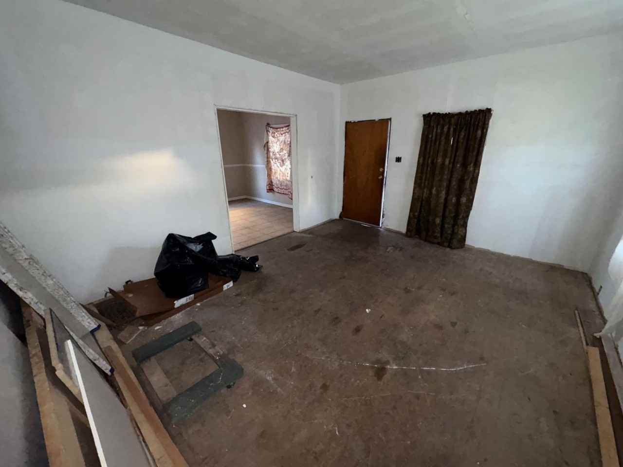 65 E Maplewood Ave - Photo 5 of 21