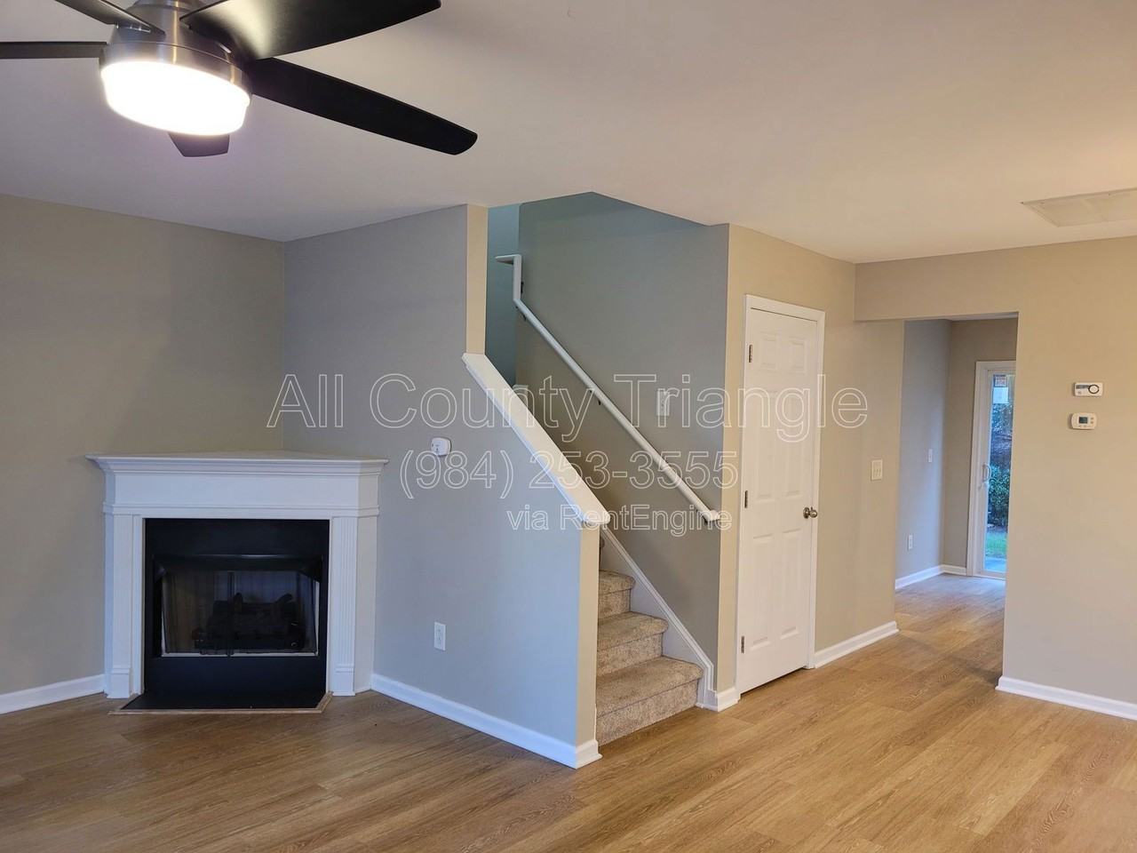 317 Port Haven Dr - Photo 4 of 17