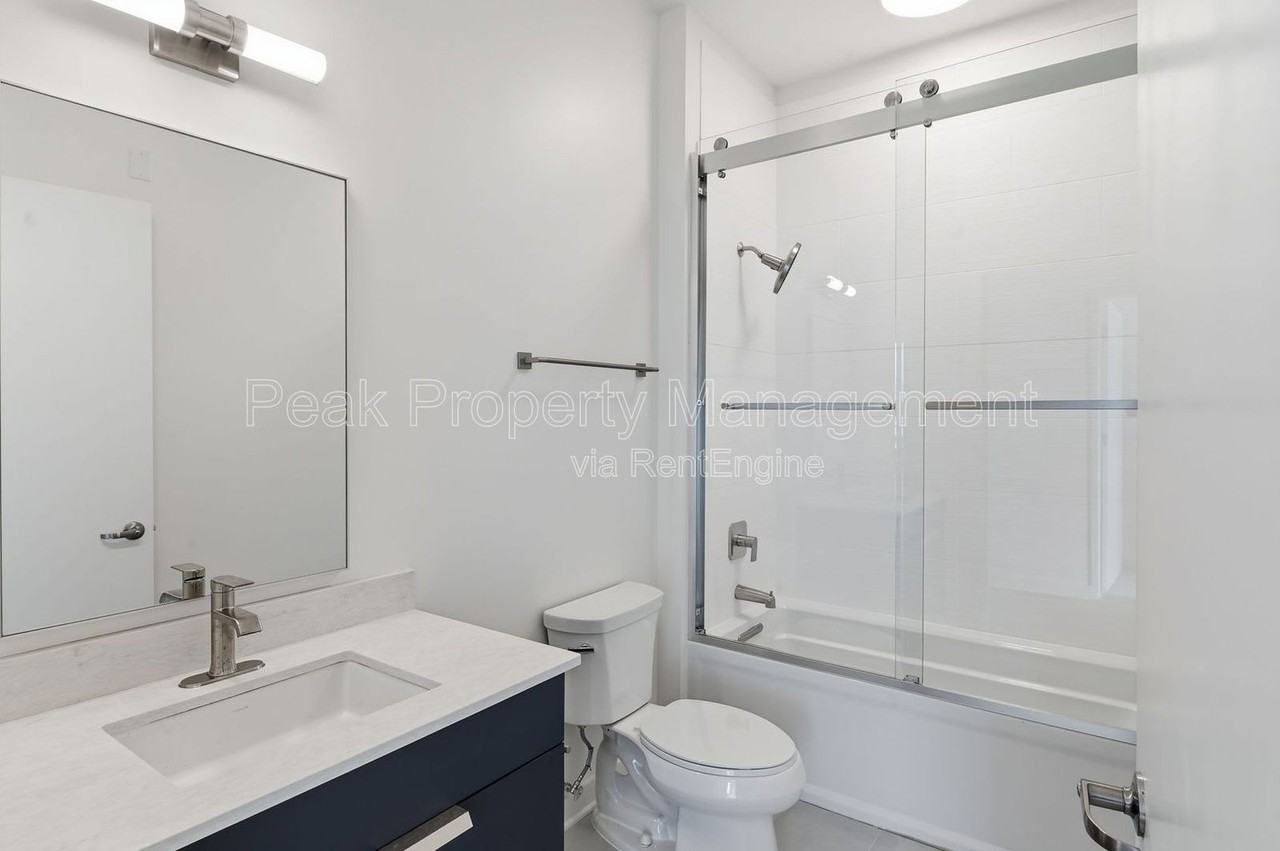 501 Orleans St #503 - Photo 7 of 7