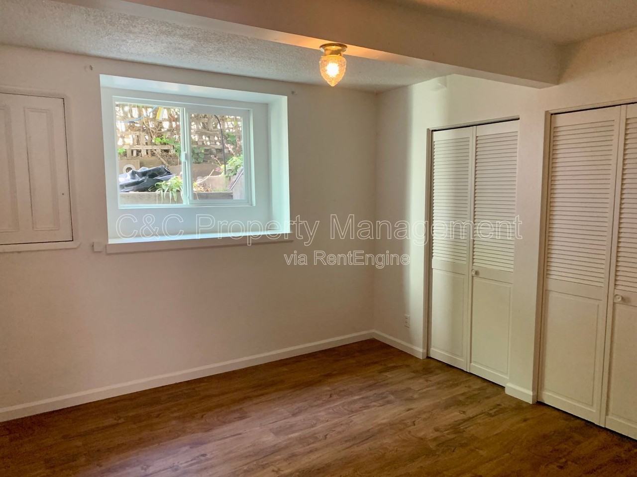 489 Laurel Ave #B - Photo 3 of 8