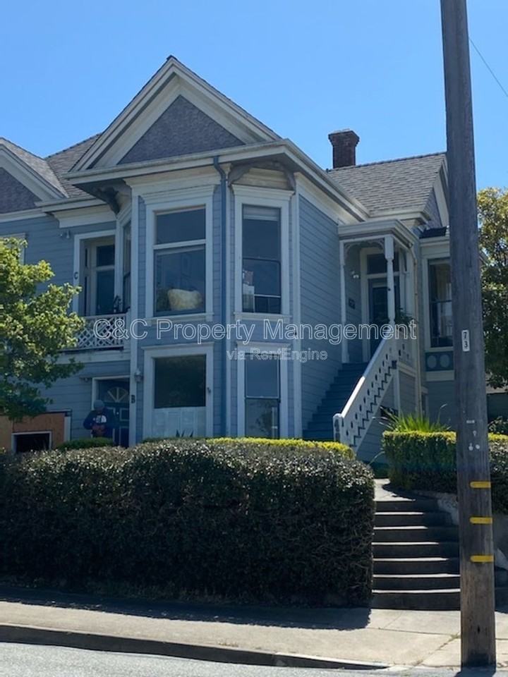 489 Laurel Ave #B - Photo 7 of 8