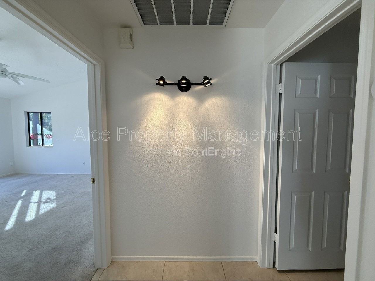 10765 N 109th Pl - Photo 5 of 50