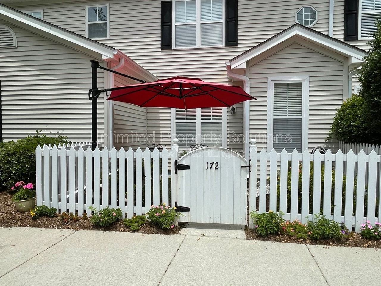 5813 Wrightsville Ave #172