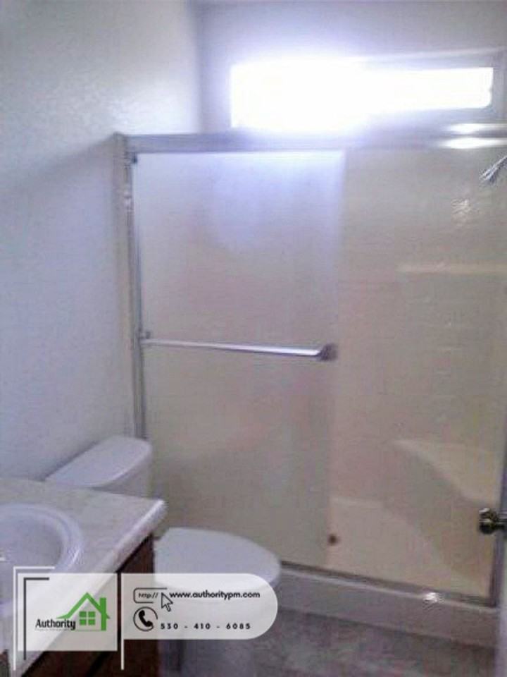 3847 Red Bluff St - Photo 7 of 7