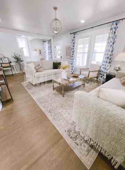 1529 S East St - Photo 3 of 31