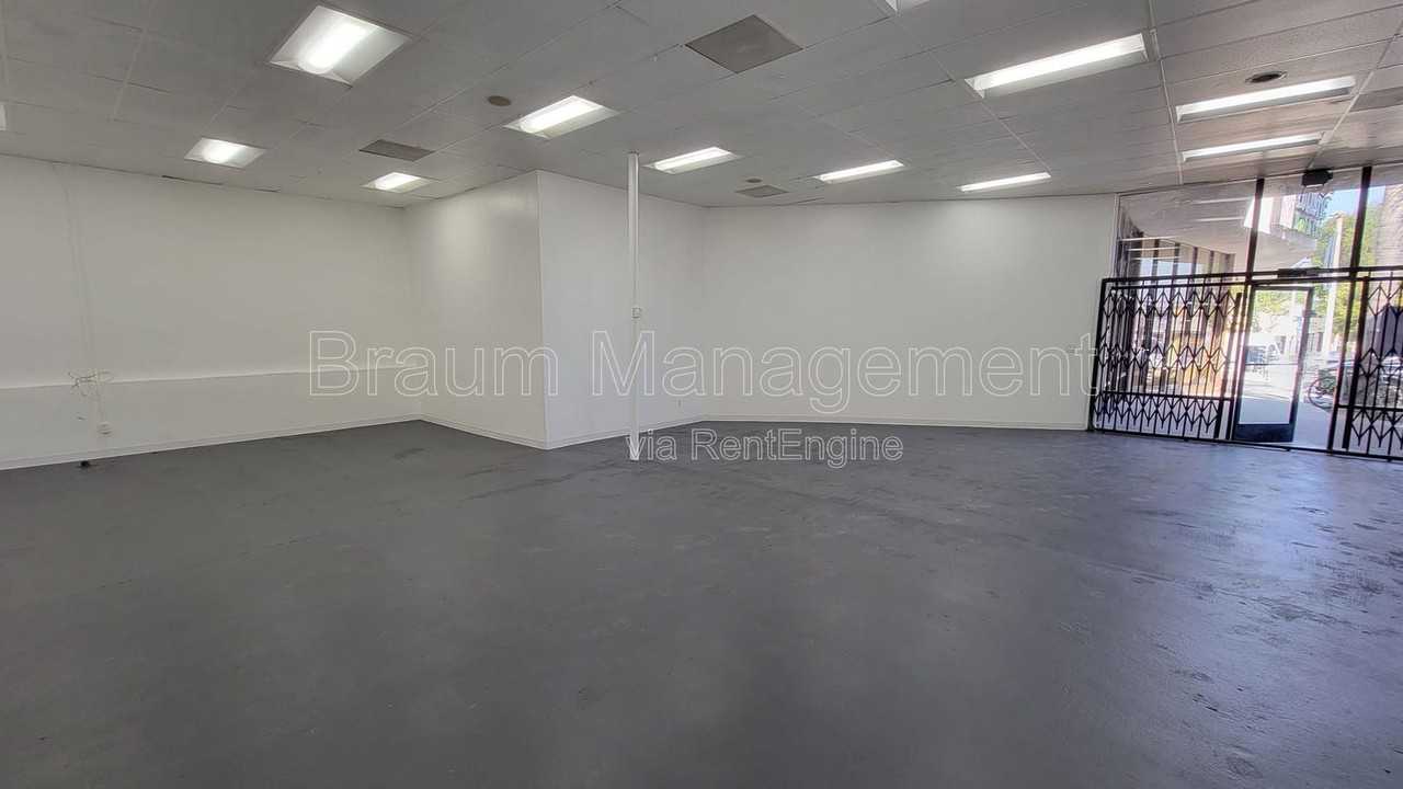 11300 Ventura Blvd - Photo 6 of 10