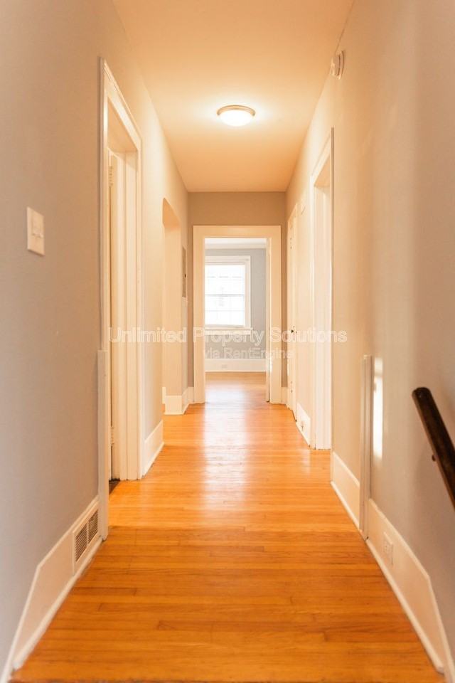 115 N 16th St - Photo 3 of 18