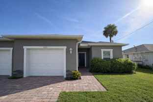 523 Ne 24th Ave - Photo 1 of 1