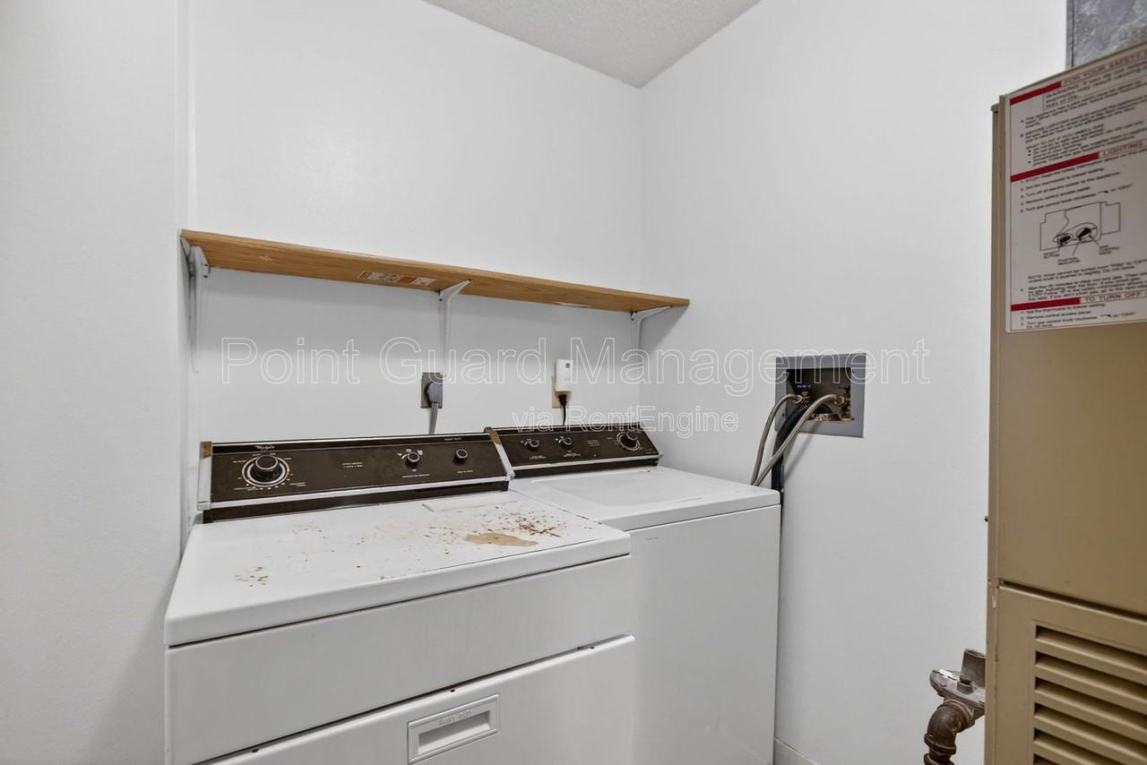 2701 N Maple Ln #204 - Photo 2 of 29