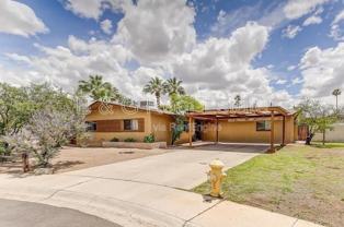 137 E Fremont Dr - Photo 1 of 1