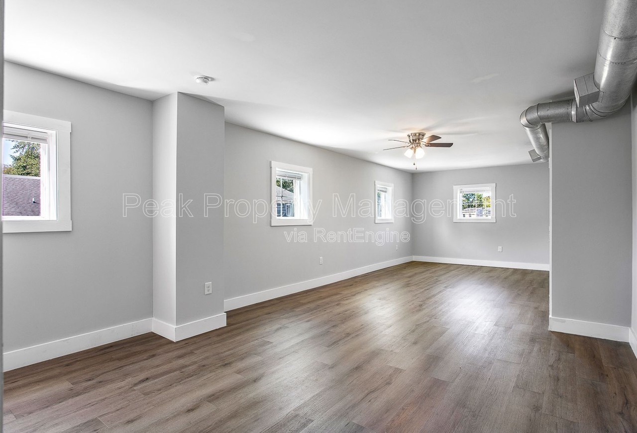 1618 Maury St #D - Photo 7 of 19