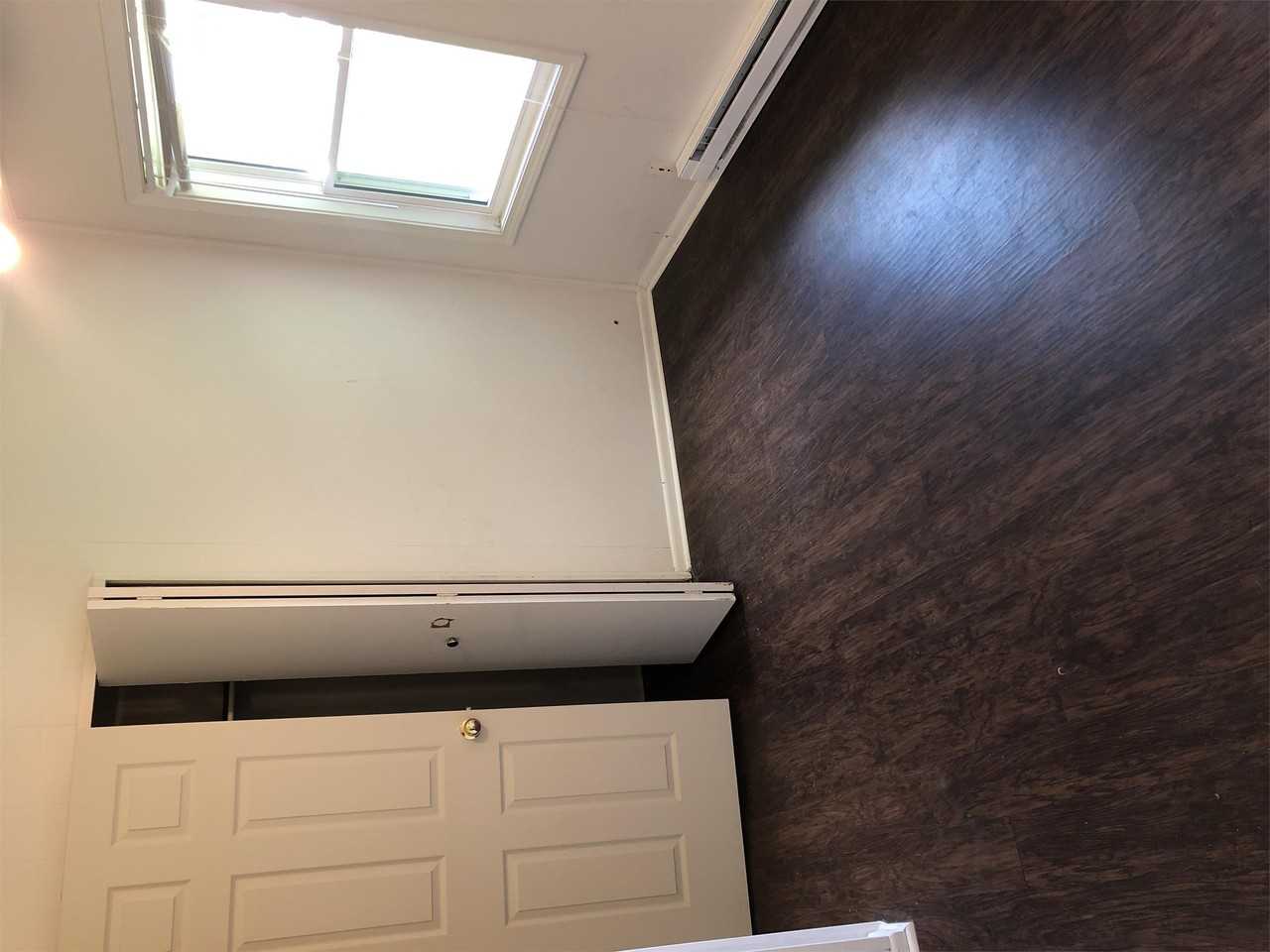 117 N Olive St - Photo 2 of 8