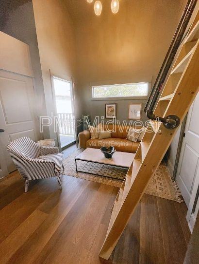 1529 S East St #W - Photo 2 of 17