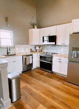 1529 S East St #W - Photo 5 of 17