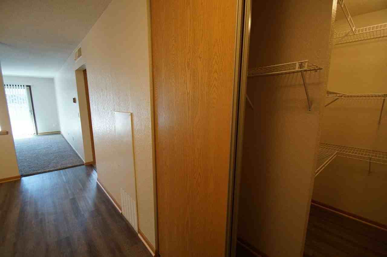 Larpenteur Estates 1280, LLC - Photo 2 of 14