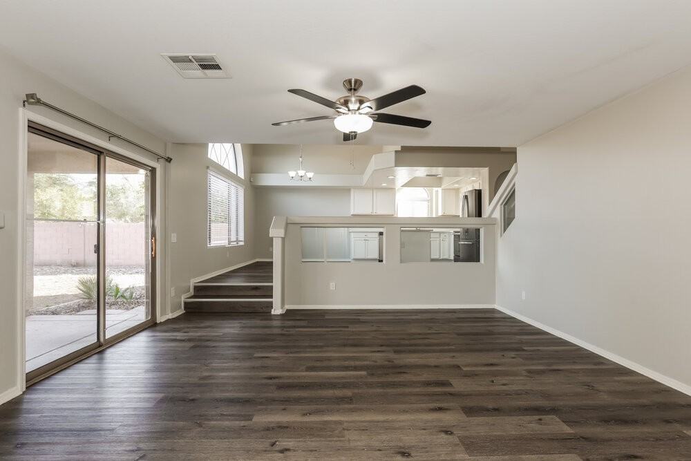 7592 W Marlette Ave - Photo 4 of 17