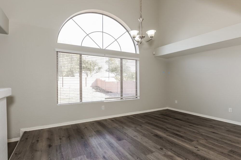 7592 W Marlette Ave - Photo 6 of 17